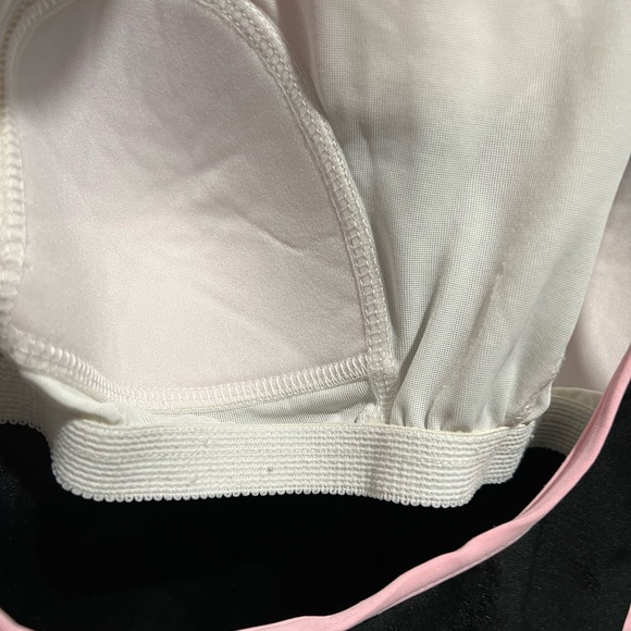 Very nice high neck swim suit. - Picture 4 of 8